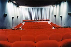 Mistral - theater 1