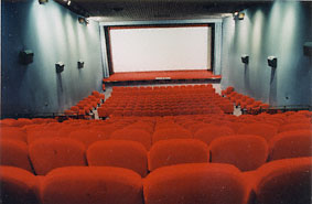 Mistral - theater 1