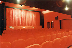 Mistral - theater 3