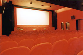 Mistral - theater 3