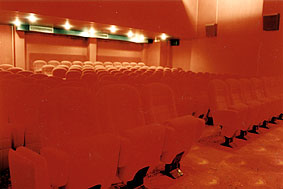 Mistral - theater 3