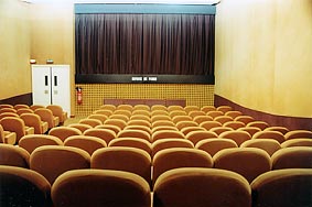 Montparnos - theater 4