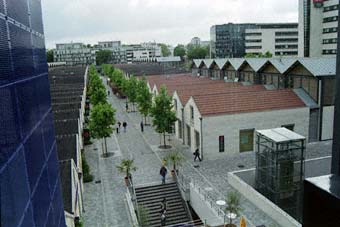 UGC Cin&eacute; Cit&eacute; Bercy - les anciens chaix