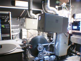 Cin&eacute;ma des Cin&eacute;astes, la cabine de projection de la salle 1