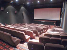 Mega CGR Evry, salle 3