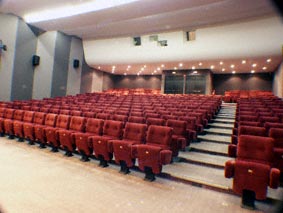 Le Village &agrave; Neuilly