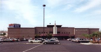 United Artists Rainbow Promenade 10